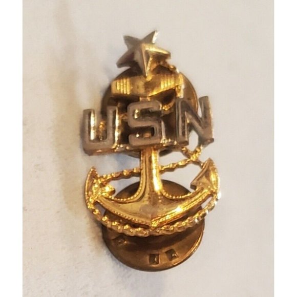 USN Navy Anchor 1 Star Lapel Pin Gold Plate Senior Chief Petty Officer Pin 1.25" - Picture 2 of 4